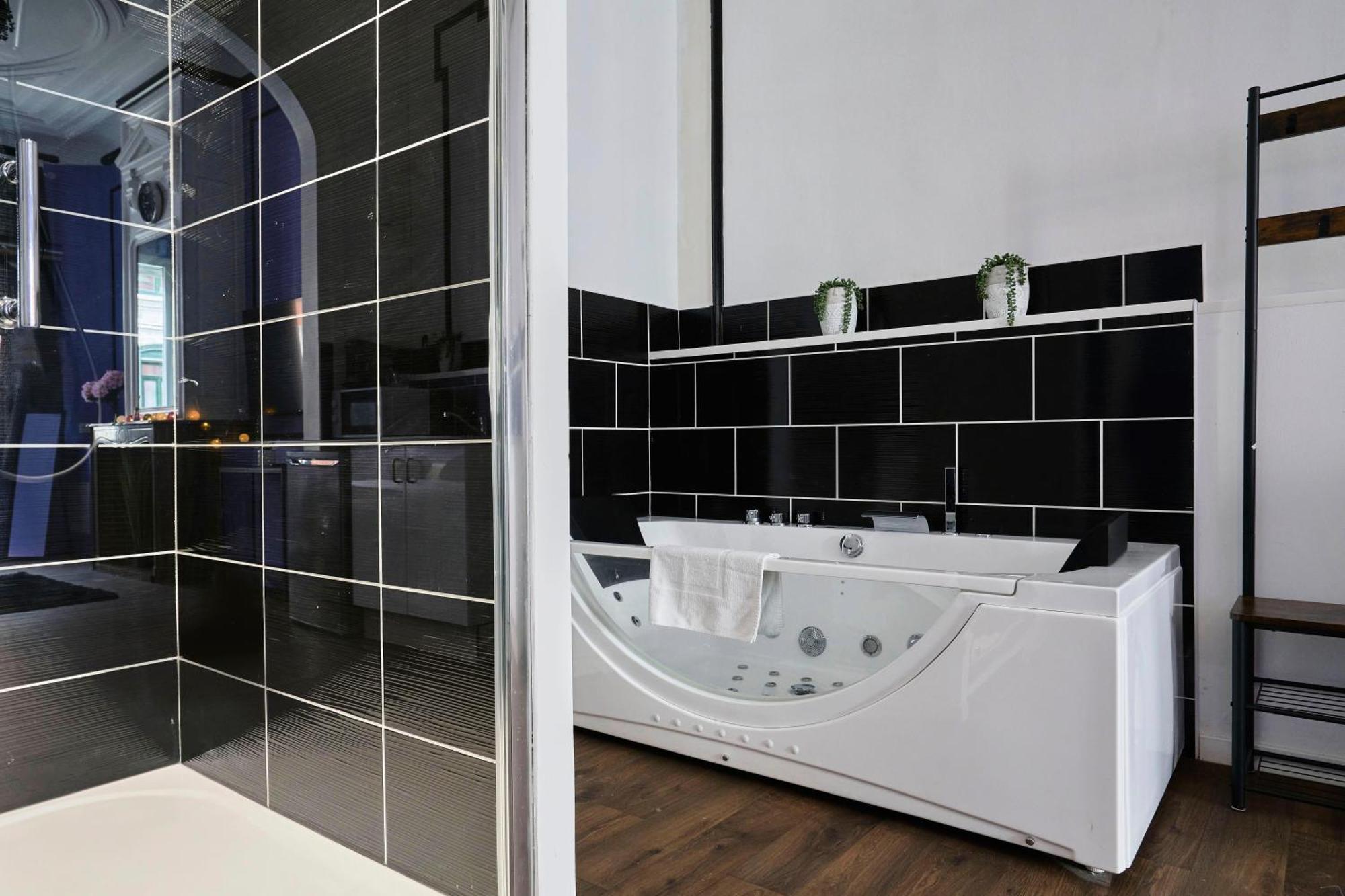 Ng Prestige - Lille L Roubaix Trichon - Balneo - Netflix - Wifi Apartamento Exterior foto